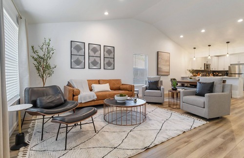 Bastrop House | Park Place, Bastrop Beauty
