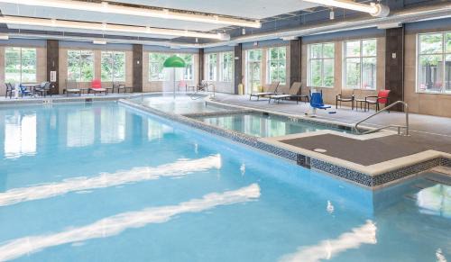 Traverse City Hotel | Park Place Hotel & Conference Center