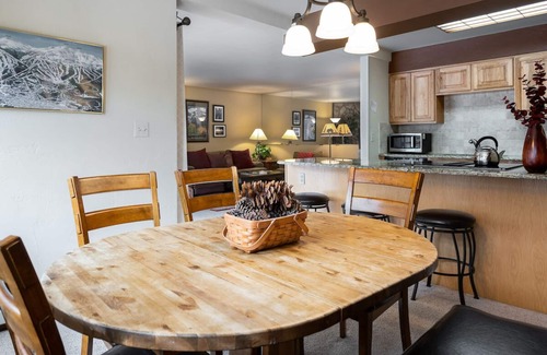 Historic District Condo | Park Place Torreys Peak Condo: Ski-In, Downtown Breck