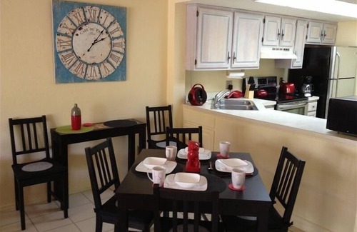 Park Shore Condo | Park Shore Resort: awesome View, Prime Location, Tennis, Pickleball, Beach.nn