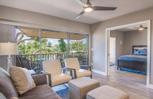 Park Shore Apartment | Park Shore Resort Top Floor 2 Bed 2 Bath Sleeps 6