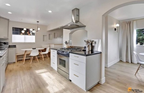 Downtown Anchorage House | Park Strip Urban Oasis