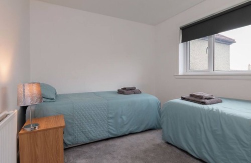Elgin House | Park View (2 Bedroom House)