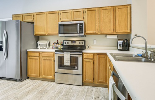 Upchurch House | Park Village Home w/Pond: 6 Mi to Downtown Cary