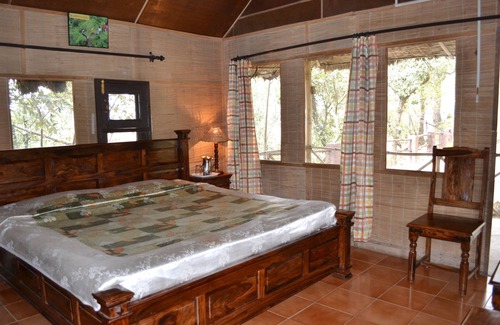 Kandaghat Hotel | Park Woods Shoghi