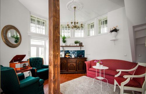 Centrs Apartment | PARKA NAMIŅŠ - 2 stāvu namiņš Viesturdārzā pērļu medniekiem!