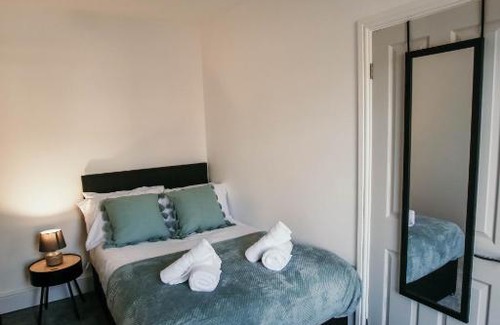 Barrow-in-Furness House | PARKER St by Prestige Properties SA
