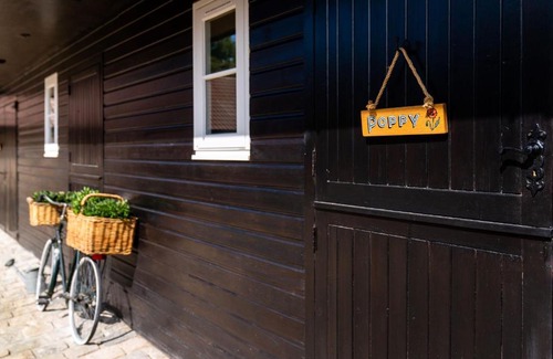 Keynsham Apartment | Parkhouse Farm Holiday Cottages