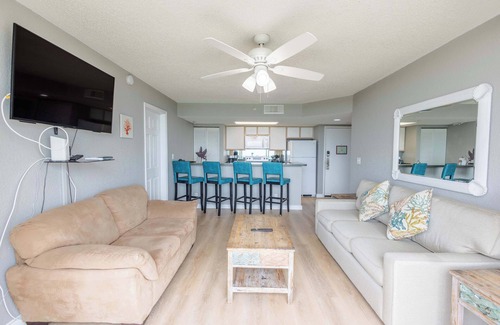 Key West Condo | Parking, Pool & Pet Friendly - The Grand Turk