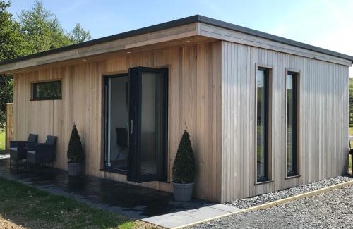 Askam-in-Furness Apartment | Parkknott Retreat Luxury Lodge with Private Hot Tub