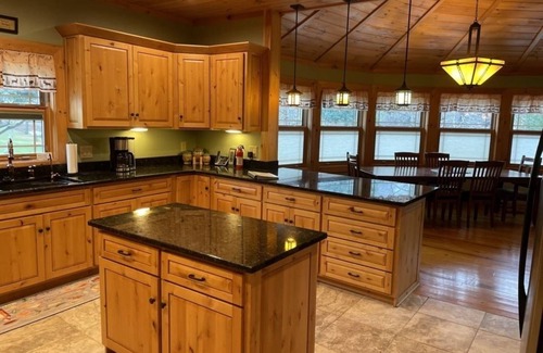 Tellico Plains Cabin | Parkland, Deluxe Log Cabin, a Hot Tub and a Lake! by RedAwning