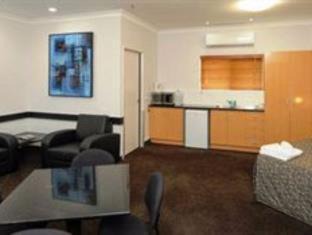 Calliope Hotel | Parkland Resorts Calliope