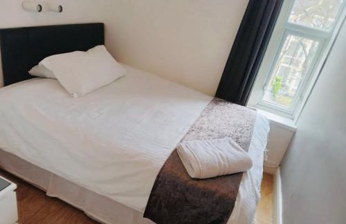 Roath House | parklane guest house