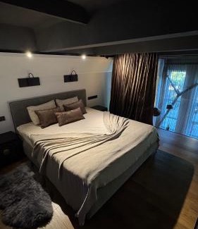 Kaunas Apartment | Parko namai-loftas