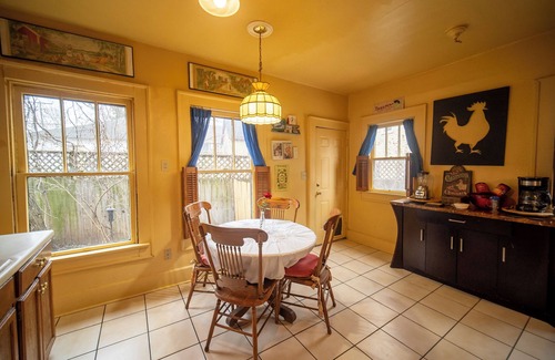 Windsor Park House | Parkside Charm, City Walkability