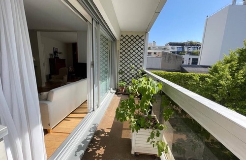 Quartier de Javel Apartment | Parkside Grace, by Veeve