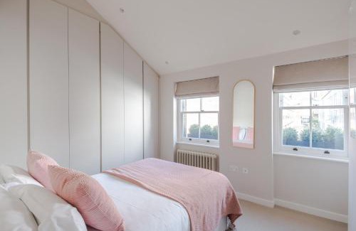 Bryanston and Dorset Square House | Parkside House - Regent's Park - by Frankie Says