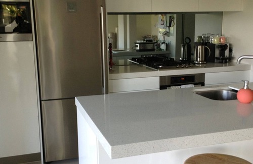 South Perth House | Parkside on Swan - beautiful riverside retreat