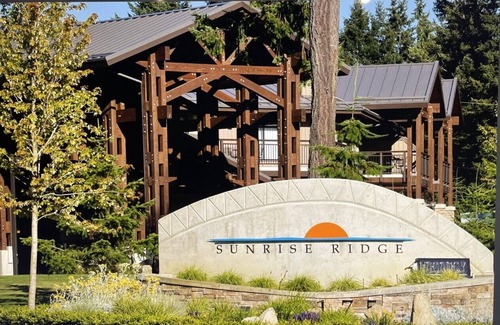 Regional District of Nanaimo House | Parksville Sunrise Ridge Ocean Front Resort 2 bedroom 2.5 bath, Pool, hot tub!