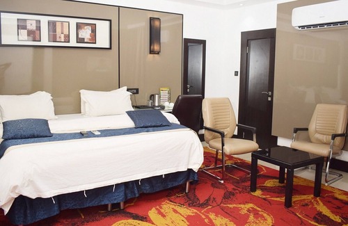 Awka Hotel | Parktonian Hotels And Suites Awka