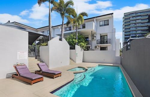 South Brisbane Apartment | Parkview Apartments