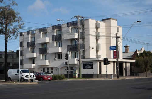 Brunswick Hotel | Parkville Place Serviced Apartments