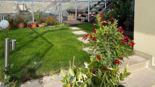 Belvaros - Lipotvaros Apartment | ParliamentPenthouse with Rooftop Terrace