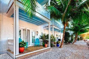 Key West Resort | Parrot Key Hotel & Villas