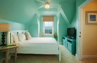 Key West Resort | Parrot Key Hotel & Villas