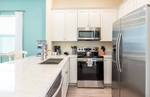 West Kissimmee House | Parrotfish Place - Stay for 6!