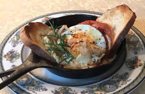 St. Michaels Bed & Breakfast | Parsonage Inn Bed and Breakfast