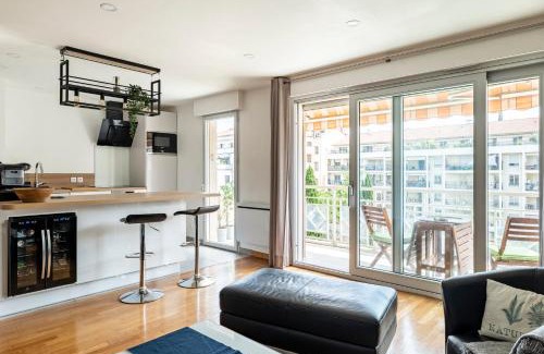Charmettes - Bellecombe Apartment | Part-Dieu - Option Parking