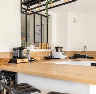 Charmettes - Bellecombe Apartment | Part-Dieu - Option Parking