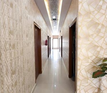 Krishnarajapura Hotel | Partha Residency