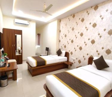 Krishnarajapura Hotel | Partha Residency