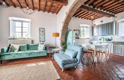 Capannori Apartment | Particular apartment in the countryside with swimming pool