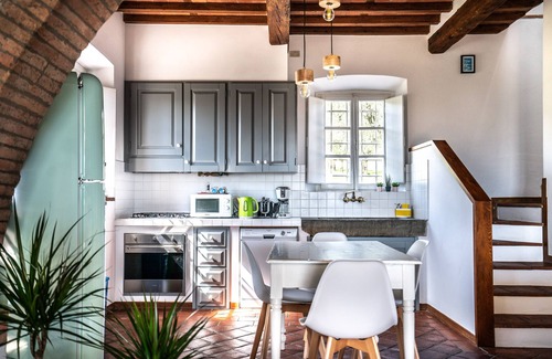Capannori Apartment | Particular apartment in the countryside with swimming pool