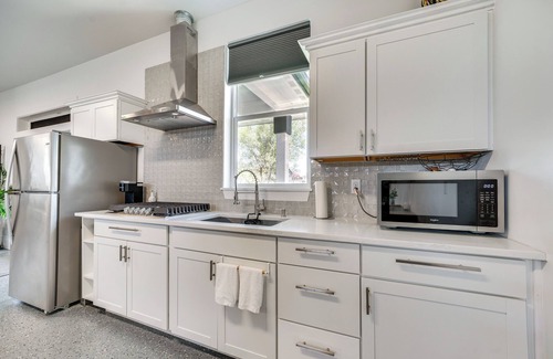 West Pasco Apartment | Pasco Studio Vacation Rental w/Private Patio!