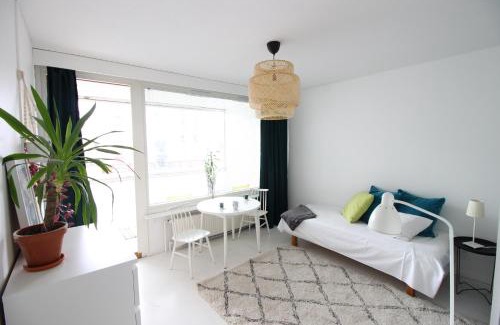 Keskinen District Apartment | Pasila Studio, Near Expo Center