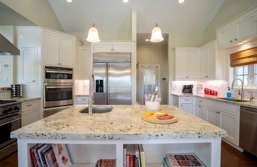Paso Robles House | Paso Robles Nut House · Casa Delle Noci-Beautiful Rambling Ranch House