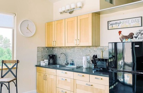 Paso Robles Condo | Paso Robles - Vineyard Getaway - Video Tour
