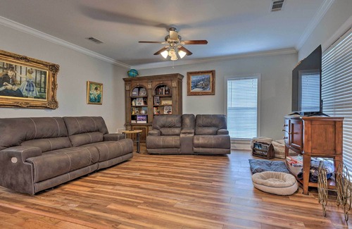 Henderson Point House | Pass Christian Home: Easy Access to Beaches!