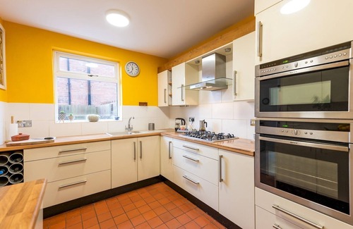 Shrewsbury House | Pass the Keys | 4 Bedroom home close to town