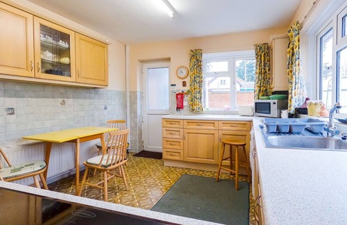 Verwood House | Pass the Keys | A quintessentially English home nr the New Forest