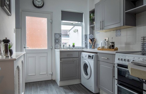 Shrewsbury House | Pass the Keys | Central cosy home 5 minutes walk from Shrewsbury