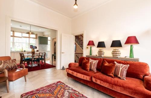 St. Helen's Apartment | Pass the Keys Charming 3-Bedroom Flat in Iconic Notting Hill