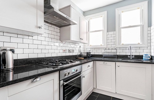 Northcote Apartment | Pass the Keys | Charming Clapham Retreat – Cozy & Modern Stay!