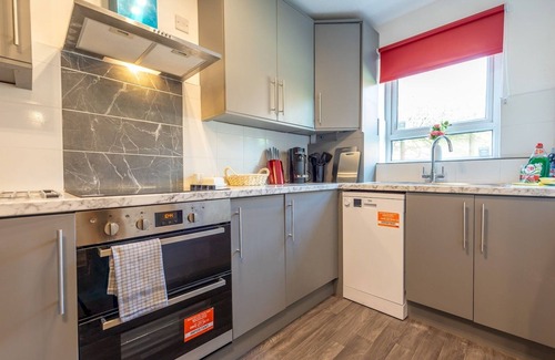 Telford House | Pass the Keys | Charming Home + Garden | Family-Friendly Telford