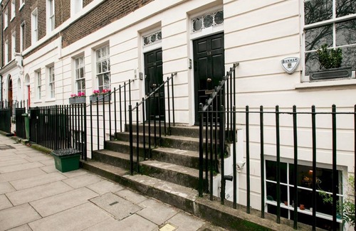 Islington Apartment | Pass the Keys Charming Lux 1 bed-HighburyFields-2 mins from Tube