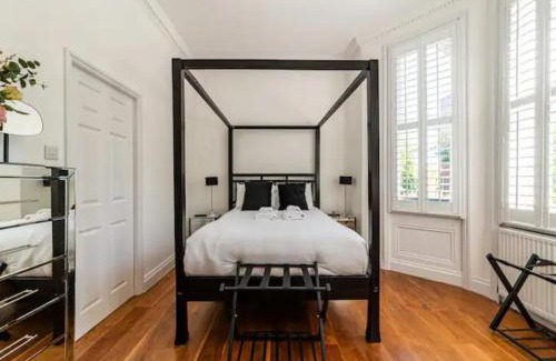 Belsize Apartment | Pass the Keys - Elegant property in Primrose Hill, North Central London